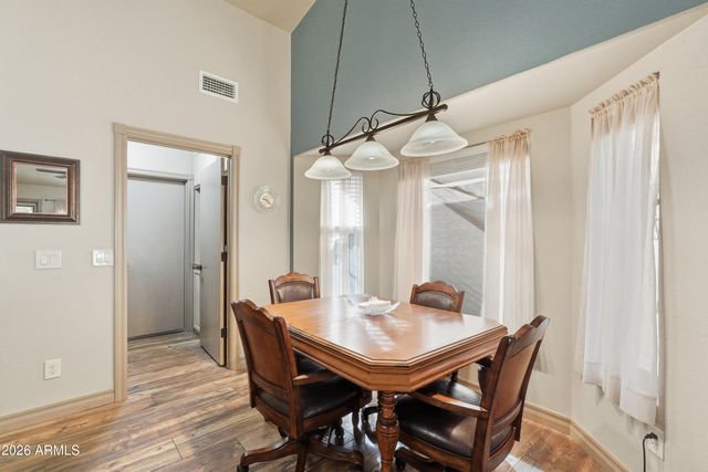 546 S 26TH Street, Mesa, AZ 85204