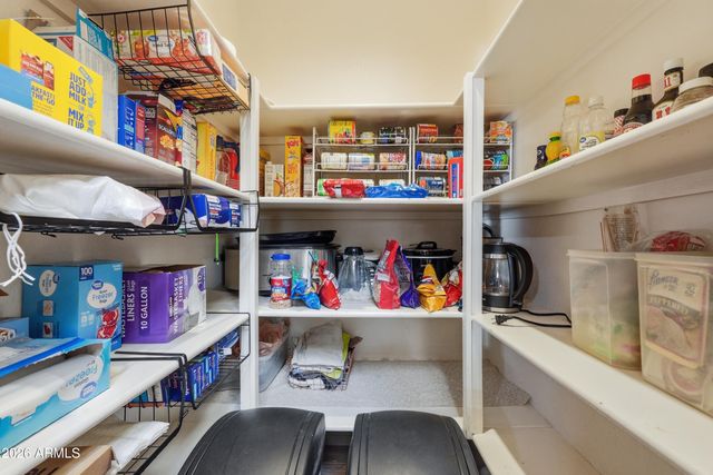 546 S 26TH Street, Mesa, AZ 85204