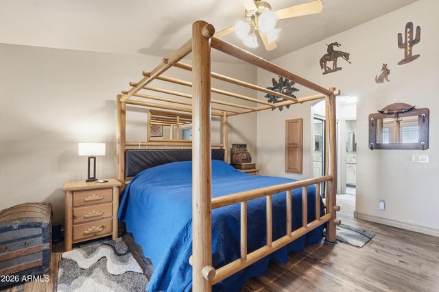 546 S 26TH Street, Mesa, AZ 85204