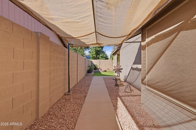 546 S 26TH Street, Mesa, AZ 85204