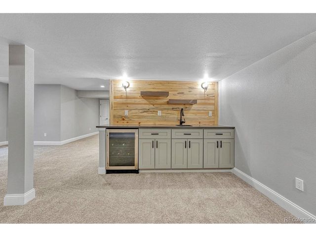 7411 Pembroke Ct, Castle Pines, CO 80108