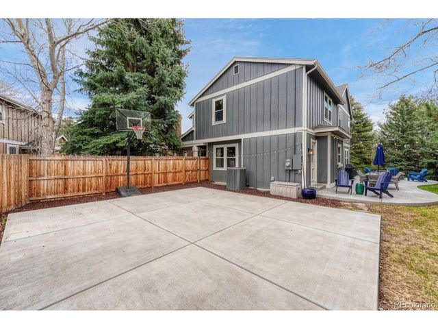 7411 Pembroke Ct, Castle Pines, CO 80108