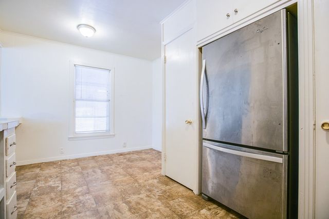 1309 5th Avenue, Ballinger, TX 76821