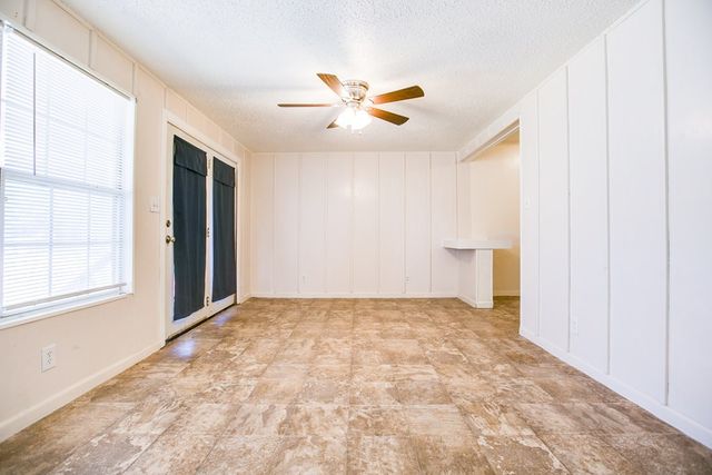 1309 5th Avenue, Ballinger, TX 76821