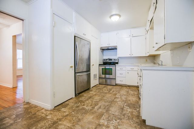 1309 5th Avenue, Ballinger, TX 76821