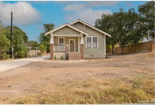 112 Idlewilde Blvd, Comfort, TX 78013