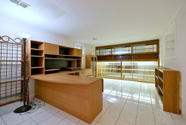 5425 Howard Avenue, Western Springs, IL 60558