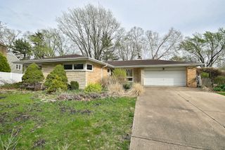 5425 Howard Avenue, Western Springs, IL 60558