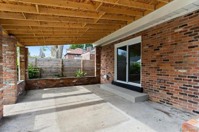 16171 Glastonbury Road, Detroit, MI 48219