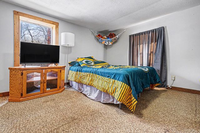 234 N Eastern Avenue, Allegan, MI 49010