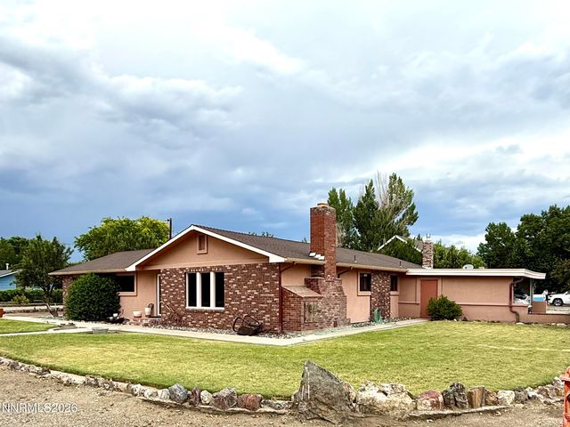 46 Maple Drive, Yerington, NV 89447