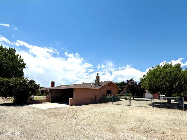 46 Maple Drive, Yerington, NV 89447