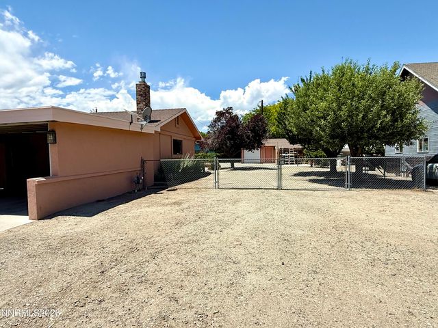 46 Maple Drive, Yerington, NV 89447