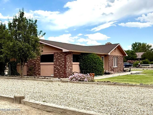 46 Maple Drive, Yerington, NV 89447