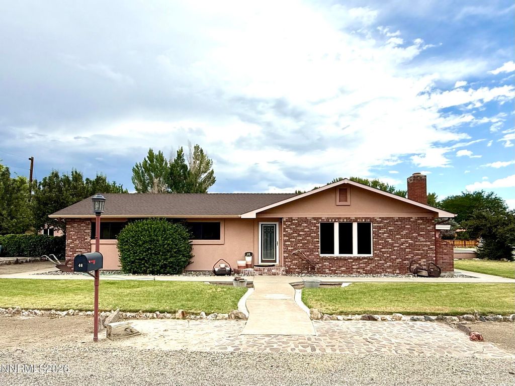 46 Maple Drive, Yerington, NV 89447