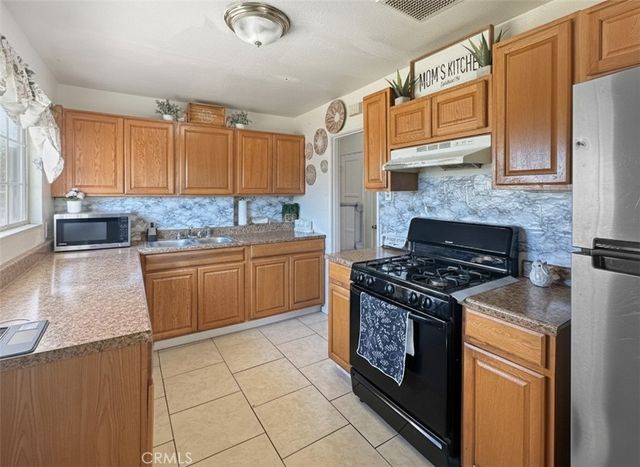 620 Kathleen, Barstow, CA 92311