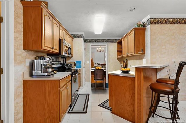 1932 Ashridge Drive, Fayetteville, NC 28304