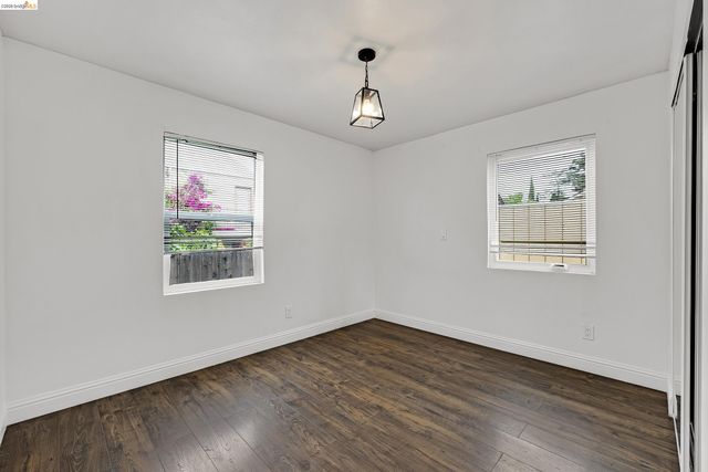 1833 108Th Ave, Oakland, CA 94603