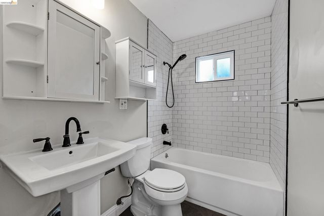 1833 108Th Ave, Oakland, CA 94603