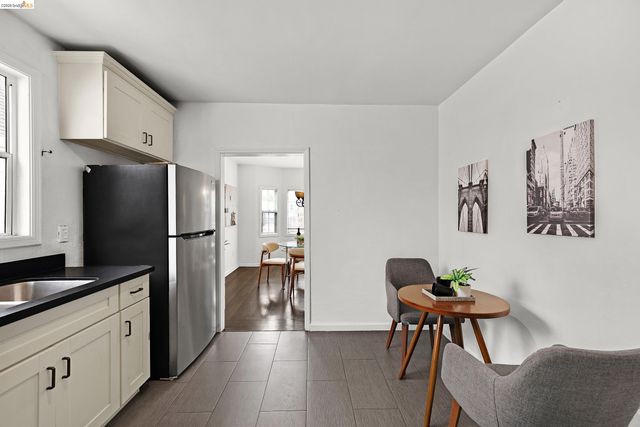 1833 108Th Ave, Oakland, CA 94603