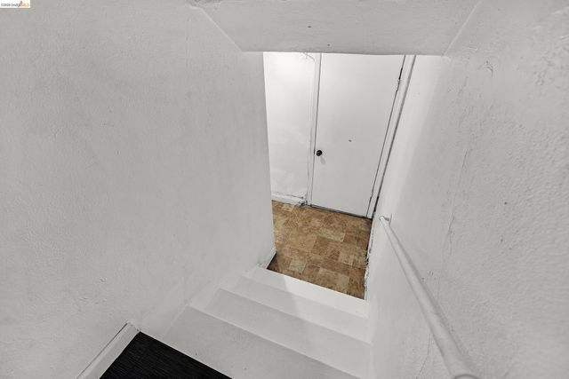 1833 108Th Ave, Oakland, CA 94603