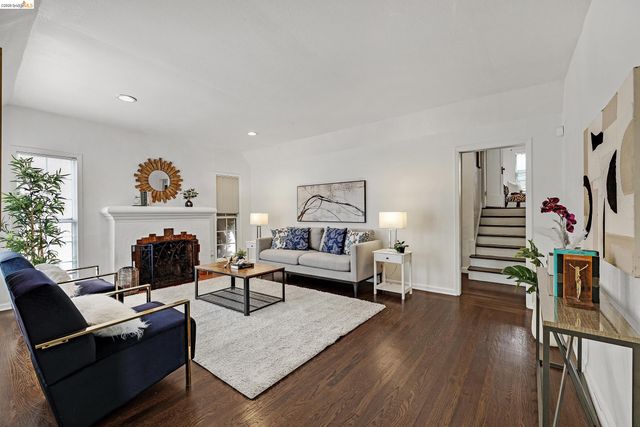 1833 108Th Ave, Oakland, CA 94603