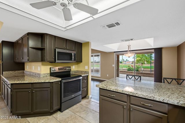 2461 LEISURE WORLD --, Mesa, AZ 85206