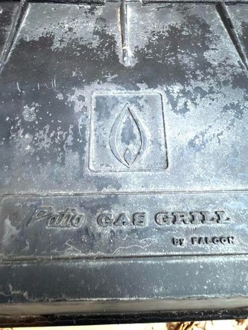 274 Oaktree Ave Avenue, Salem, IL 62881