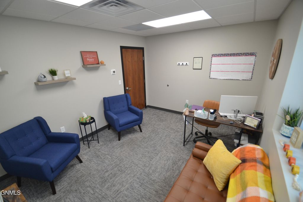 418 E Rosser Avenue, Bismarck, ND 58501 photo 5