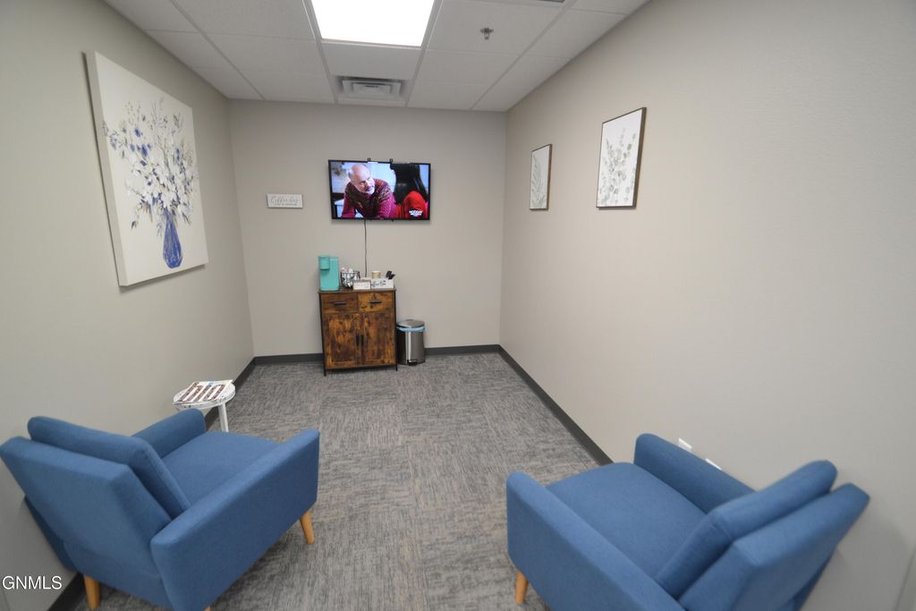 418 E Rosser Avenue, Bismarck, ND 58501 photo 6