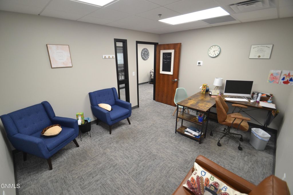 418 E Rosser Avenue, Bismarck, ND 58501 photo 8