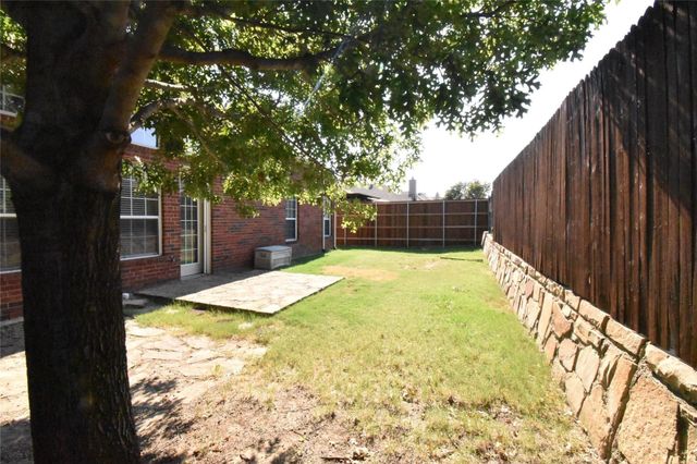 2457 Deerwood Drive, Little Elm, TX 75068