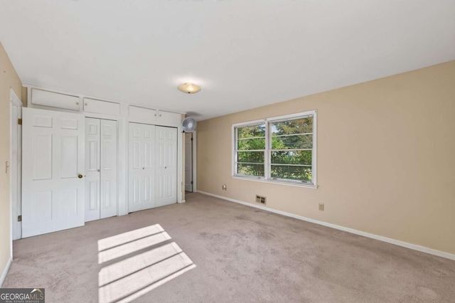 5117 Lakewood Drive, Acworth, GA 30101