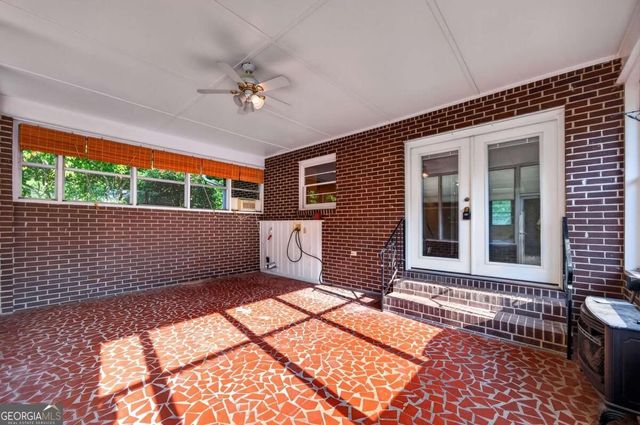 5117 Lakewood Drive, Acworth, GA 30101