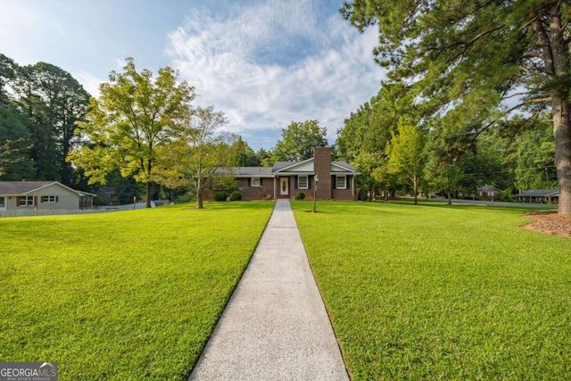 5117 Lakewood Drive, Acworth, GA 30101