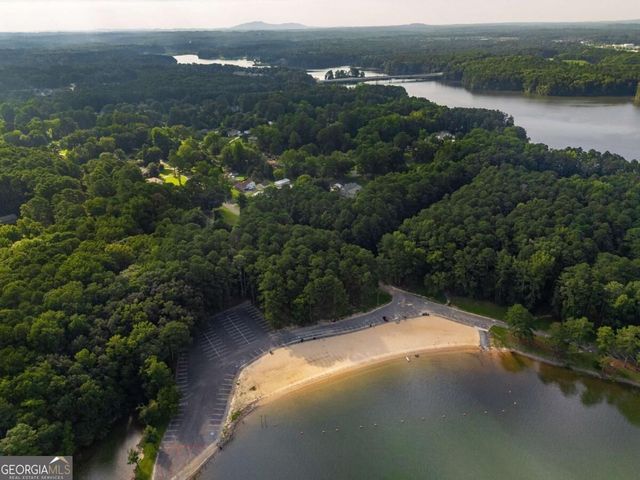 5117 Lakewood Drive, Acworth, GA 30101