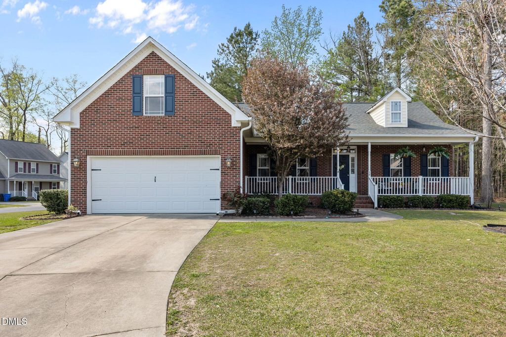5809 Kindley Drive, Fayetteville, NC 28311