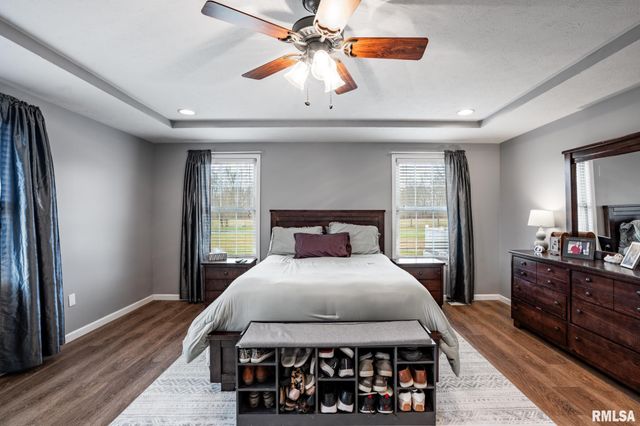 15503 Karigan Lane, Johnston City, IL 62951