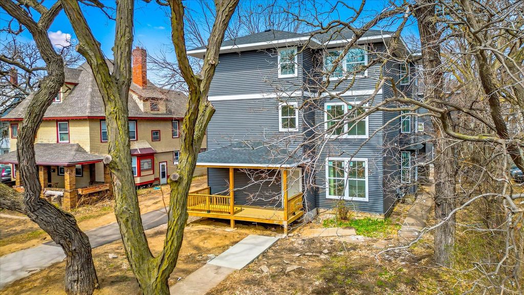 811-815 6th Street SE, Minneapolis, MN 55414 — photo 2