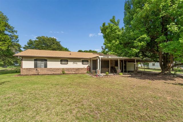 2012 N Moore Avenue, Oklahoma City, OK 73141
