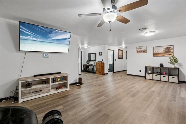 2012 N Moore Avenue, Oklahoma City, OK 73141