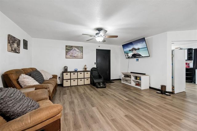 2012 N Moore Avenue, Oklahoma City, OK 73141