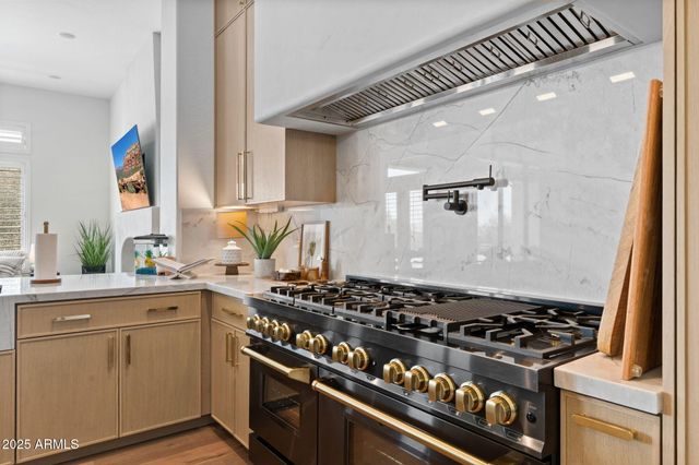 41622 N RIVER BEND Road, Anthem, AZ 85086