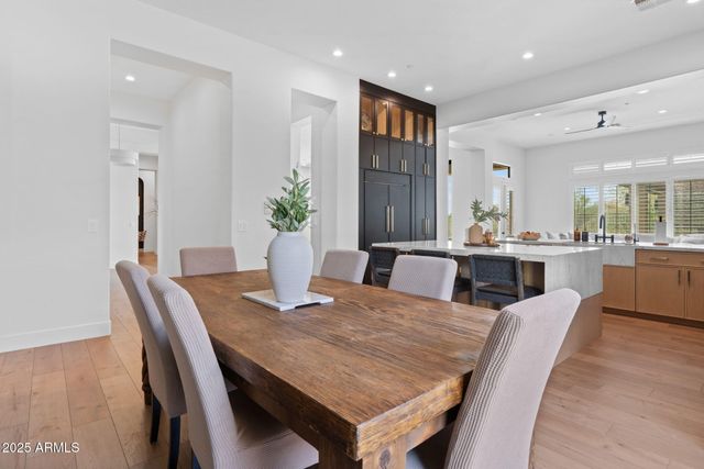 41622 N RIVER BEND Road, Anthem, AZ 85086