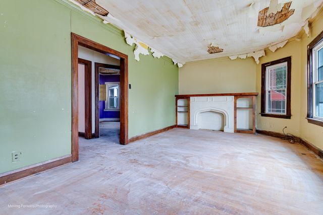 9222 S Ada Street, Chicago, IL 60620