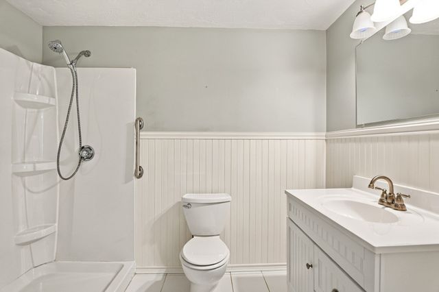 5 Rose Ct 5, Norwood, MA 02062