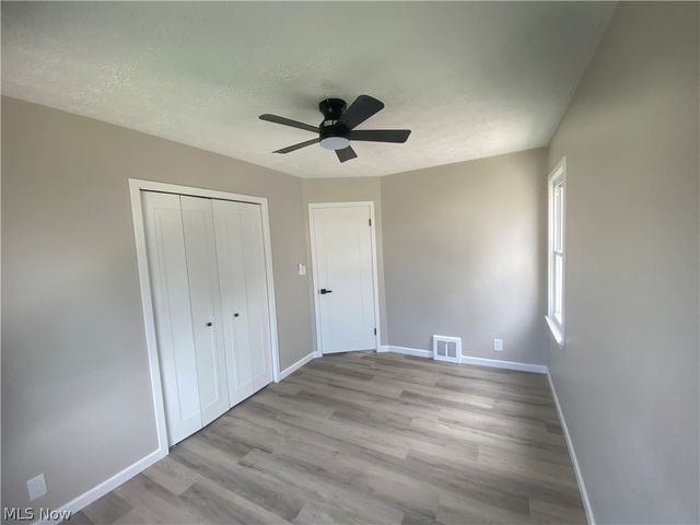 29148 Barjode Road, Willowick, OH 44095