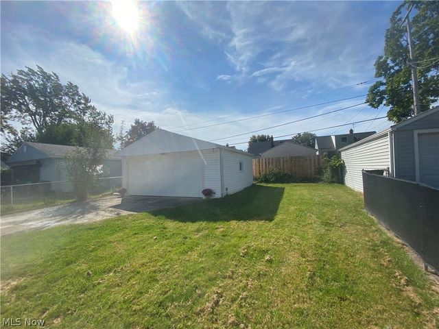 29148 Barjode Road, Willowick, OH 44095