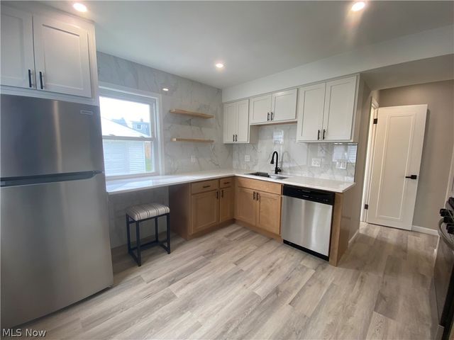 29148 Barjode Road, Willowick, OH 44095