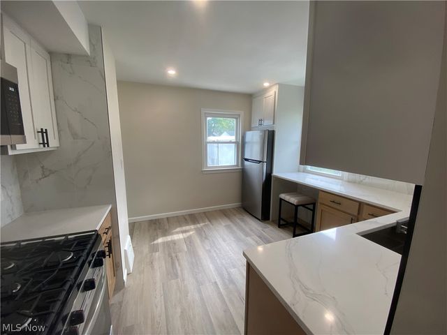 29148 Barjode Road, Willowick, OH 44095